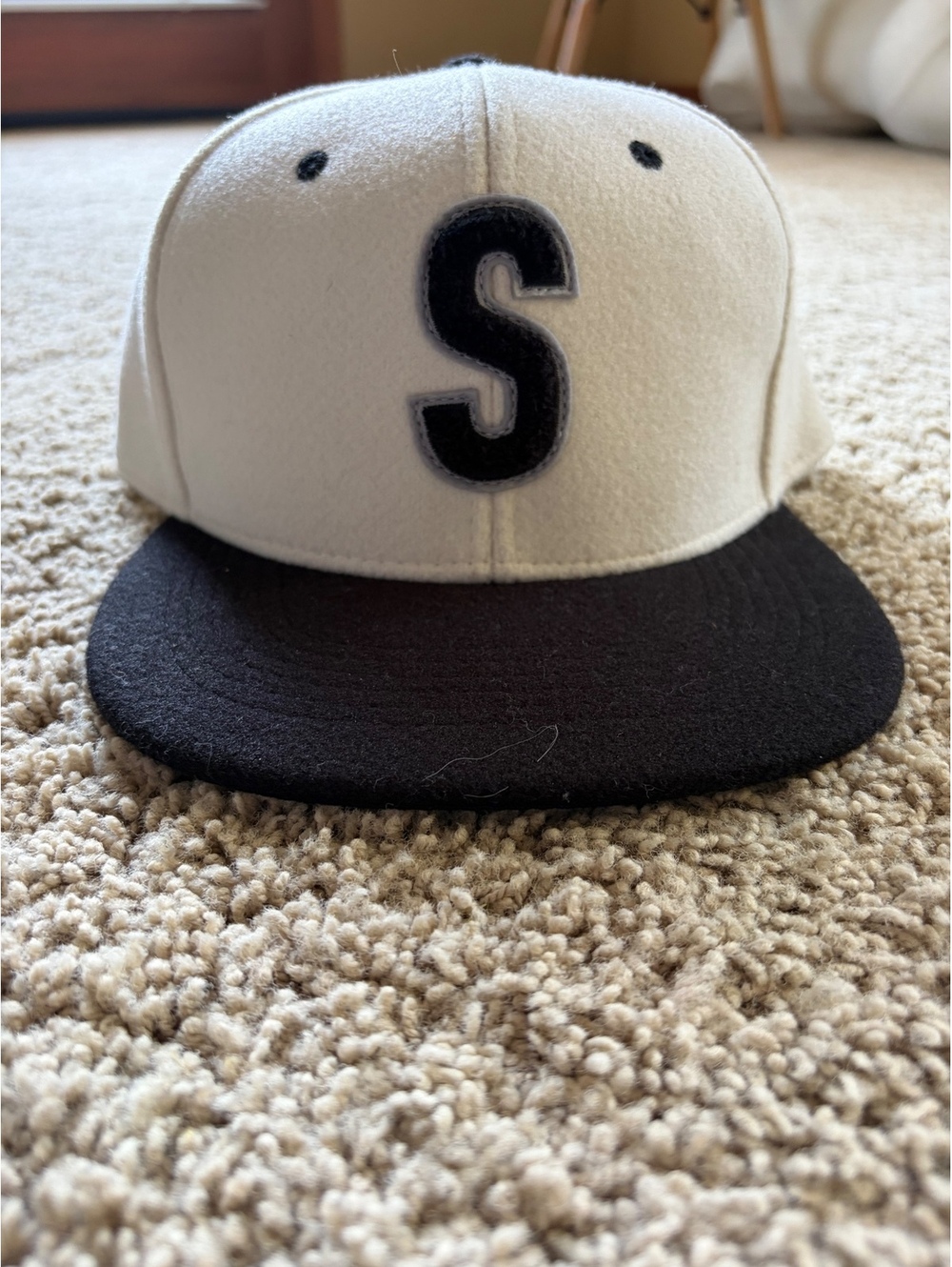 Seattle Mariners MLB SGA Hat Cream/Black Velvet Chenille S' Patch Cap Melonwear
